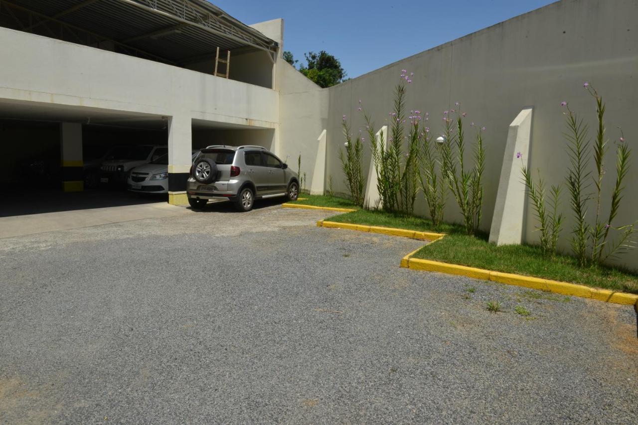 Hotel Poeta Flat Itajuba  Luaran gambar