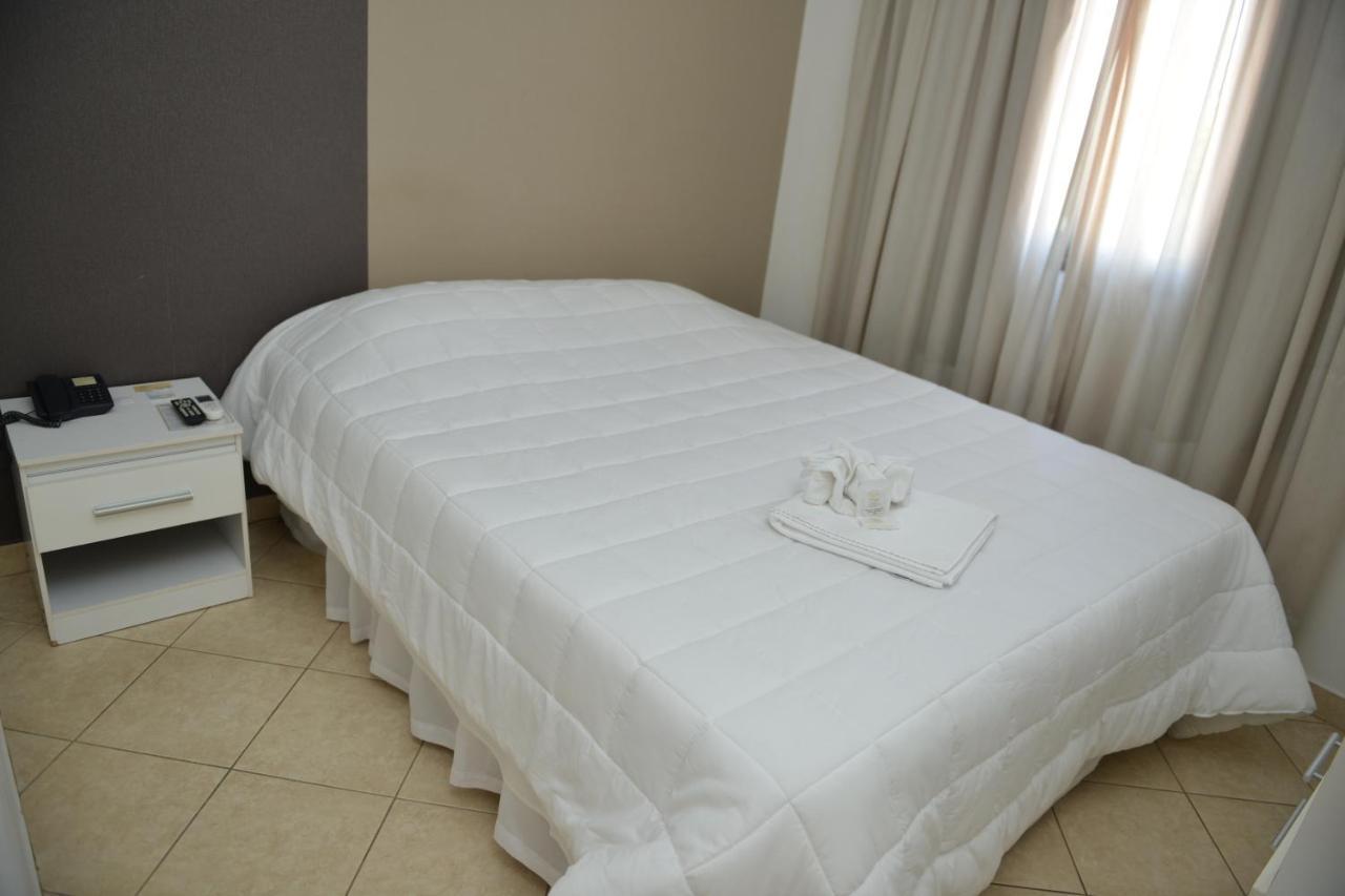 Hotel Poeta Flat Itajuba  Luaran gambar